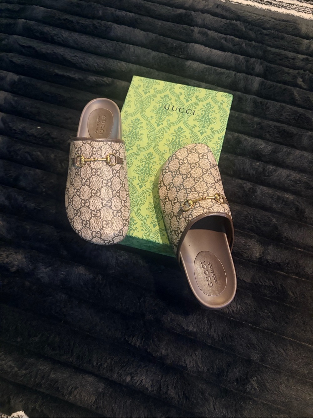 Gucci Beige GG Supreme Canvas Horsebit Mule - Size 37